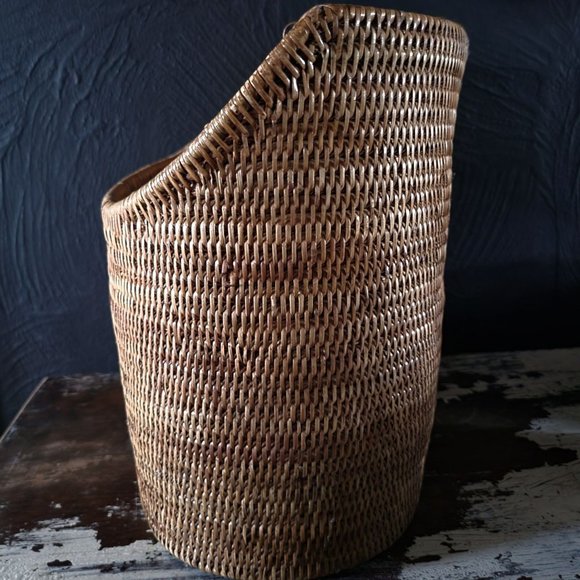 Vintage Rattan Newspaper Holder, Rattan Magazine Basket - Picture 3 of 10